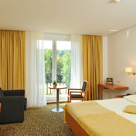 Hotel Smarjeta - Terme Krka 4*