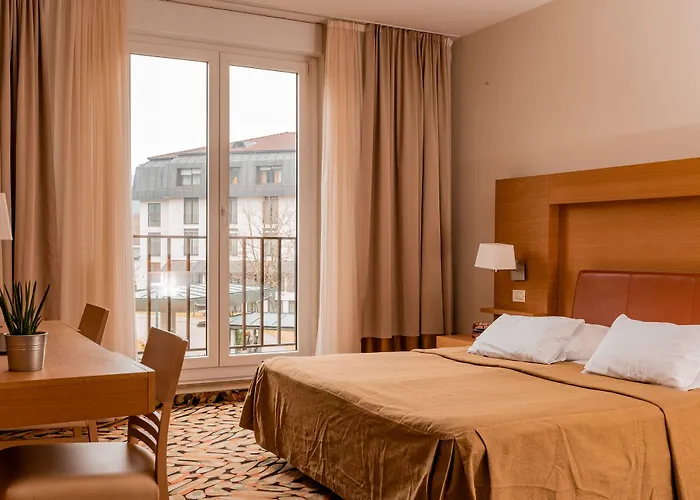 Hotel Smarjeta - Terme Krka 4*